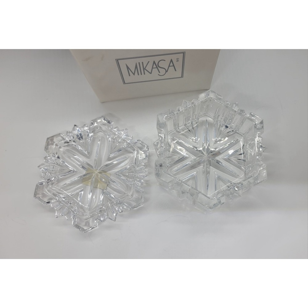 Crystal MIKASA NATURE'S SONG Snowflake Lidded Trinket Box - Made in Germany - Picture 7 of 10
